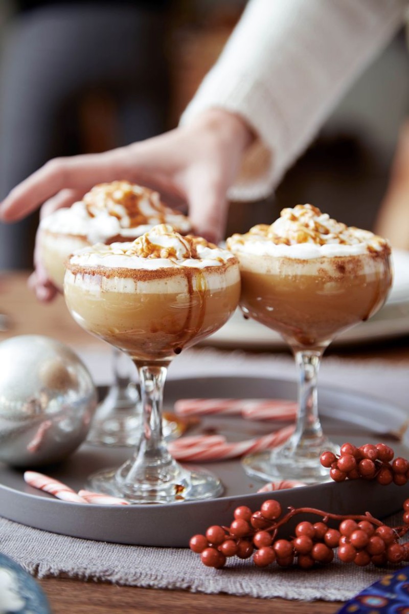 Let Yourself Be Warmed This Winter By These Christmas Cocktails christmas cocktails Let Yourself Be Warmed This Winter By These Christmas Cocktails 3