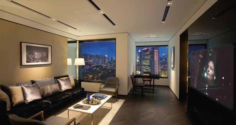 hong-kong-the-murray-niccolo-hotel-signature-suite-night-1 hong-kong-the-murray-niccolo-hotel-signature-suite-night-1 Top 8 Destinations Around The World To Spend New Year’s Eve destinations around the world Top 4 Destinations Around The World To Spend New Year’s Eve hong kong the murray niccolo hotel signature suite night 1