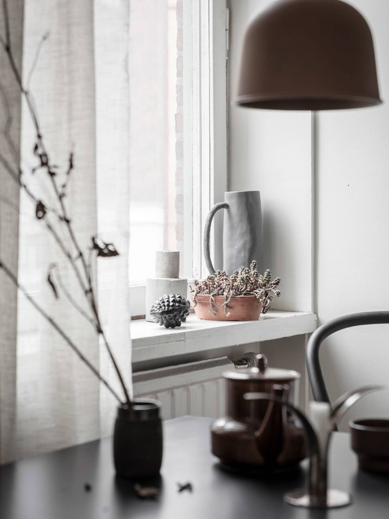 small modern apartment Small Modern Apartment With A Smart Layout And Neutral Colors rimage 5 24