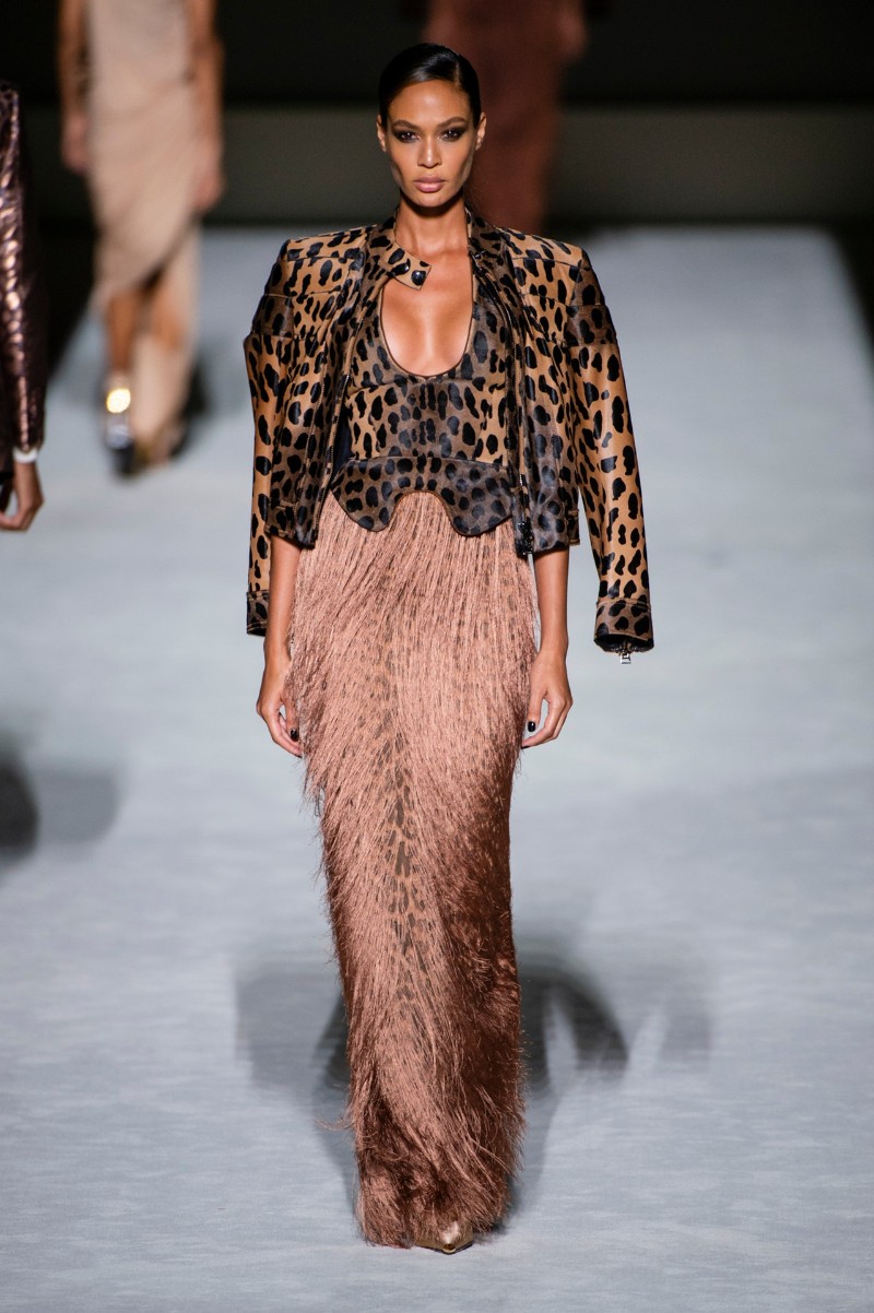 5-Summer-Fashion-Trends-2019-To-Add-to-Your-Closet-Tom-Ford 5-Summer-Fashion-Trends-2019-To-Add-to-Your-Closet-Tom-Ford 5 Summer Fashion Trends 2019 To Add to Your Closet summer fashion trends 5 Summer Fashion Trends 2019 To Add to Your Closet 5 Summer Fashion Trends 2019 To Add to Your Closet Tom Ford