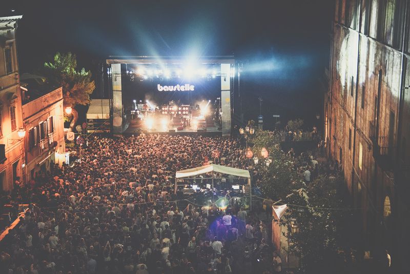 5-Best-Italian-Summer-Festivals-You-Can-Not-Miss-This-Year_02 5-Best-Italian-Summer-Festivals-You-Can-Not-Miss-This-Year_02 5 Best Italian Summer Festivals You Can Not Miss This Year_02 italian summer festivals 5 Best Italian Summer Festivals You Can Not Miss This Year 5 Best Italian Summer Festivals You Can Not Miss This Year 02