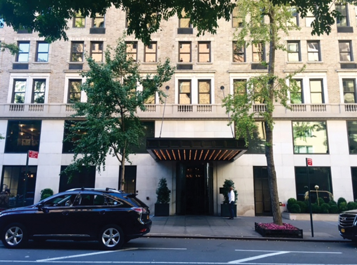 GRAMERCY-PARK-HOTEL_MANHATTAN_NEW-YORK-CITY_A-HOTEL-LIFE_MARSHALL-exterior-1 GRAMERCY-PARK-HOTEL_MANHATTAN_NEW-YORK-CITY_A-HOTEL-LIFE_MARSHALL-exterior-1 ICFF 2019: Mid-Century Pieces You’ll Find At NYC In May icff 2019 ICFF 2019: Here’s 5 Hotels To Stay At In New York For The Fair GRAMERCY PARK HOTEL MANHATTAN NEW YORK CITY A HOTEL LIFE MARSHALL exterior 1
