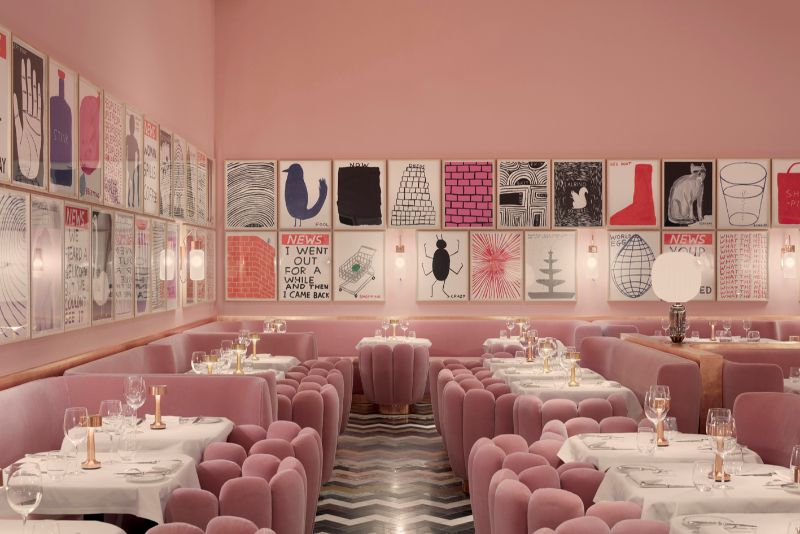 Sketch-Gallery-London-design-by-India-Mahdavi-2-1 Sketch-Gallery-London-design-by-India-Mahdavi-2-1 velvet in interior design moodboard trends Moodboard Trends: Velvet Is Back! Sketch Gallery London design by India Mahdavi 2 1
