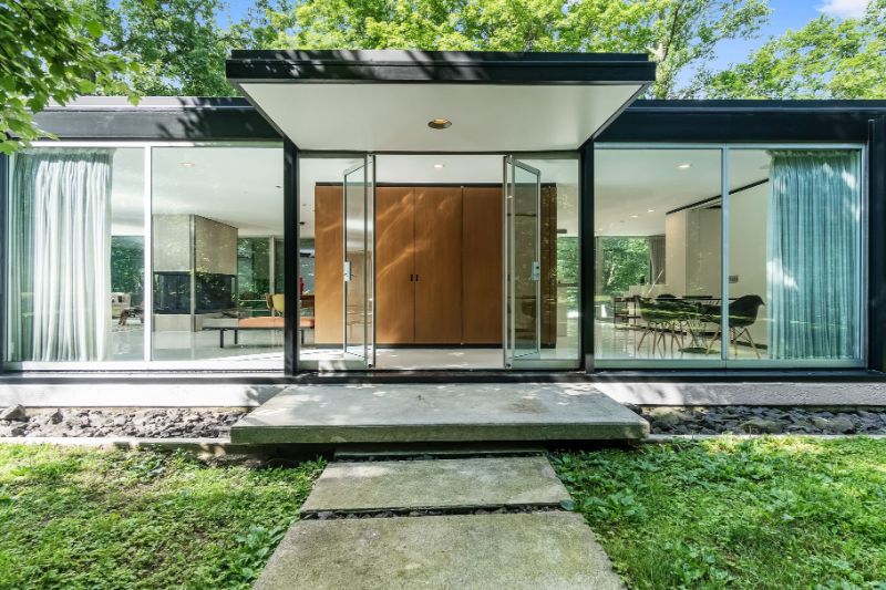 The 8 best mid-century modern homes to inspire your 2019 mid-century modern homes The 8 Best Mid-Century Modern Homes To Inspire Your 2019 2