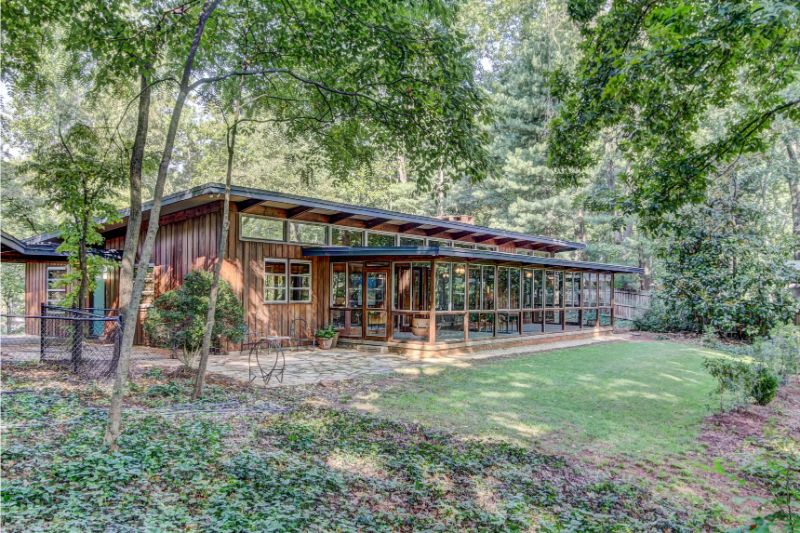 The 8 best mid-century modern homes to inspire your 2019 mid-century modern homes The 8 Best Mid-Century Modern Homes To Inspire Your 2019 7