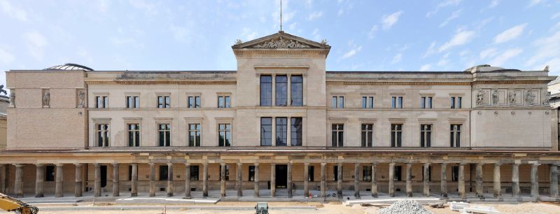 neuesmuseum1j1-1 neuesmuseum1j1-1 5 Reasons Why Charlie Chipperfield david chipperfield 5 Reasons Why David Chipperfield is One of the Best Architects in the World neuesmuseum1j1 1