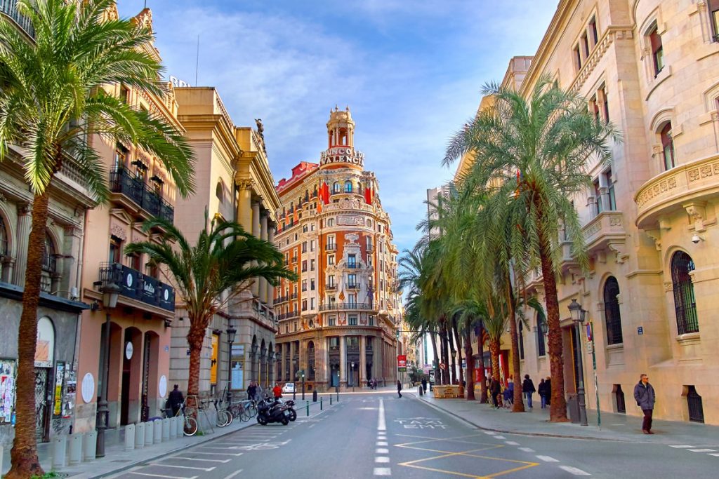 covet valencia Attention Spain: Covet Valencia Is About To Open! centro valencia 1024x683