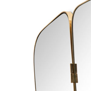 Wilde mirror