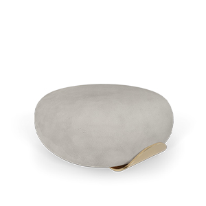 Karlotta stool