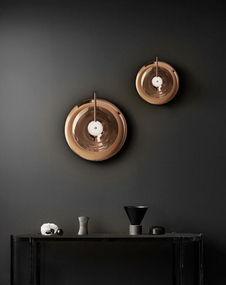 DARK AND LUXURIOUS ENTRYWAY